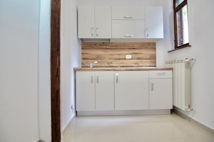 CALEA DOROBANTI, APARTAMENT NEMOBILAT IN BLOC TIP VILA, 0% COMISION! - 13