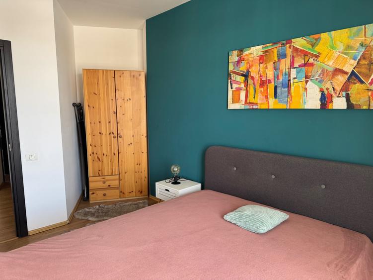 Apartament cu 2 camere decomandat în Obor