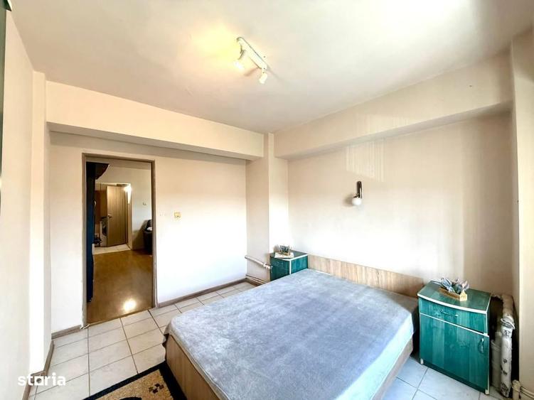 Apartament cu 2 camere decomandat în Central