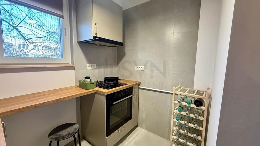 REA1027467 2 camere I Metrou Titan I Mobilat si utilat - 6