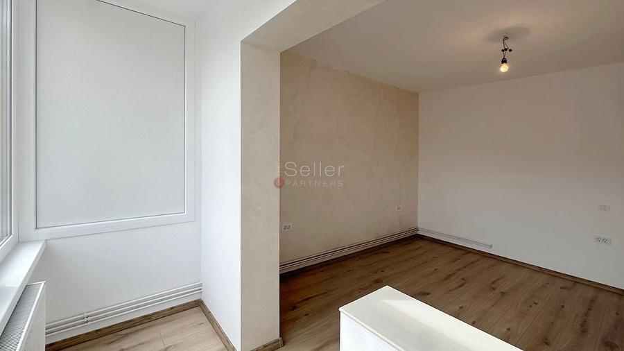 Apartament cu 2 camere în Tractorul