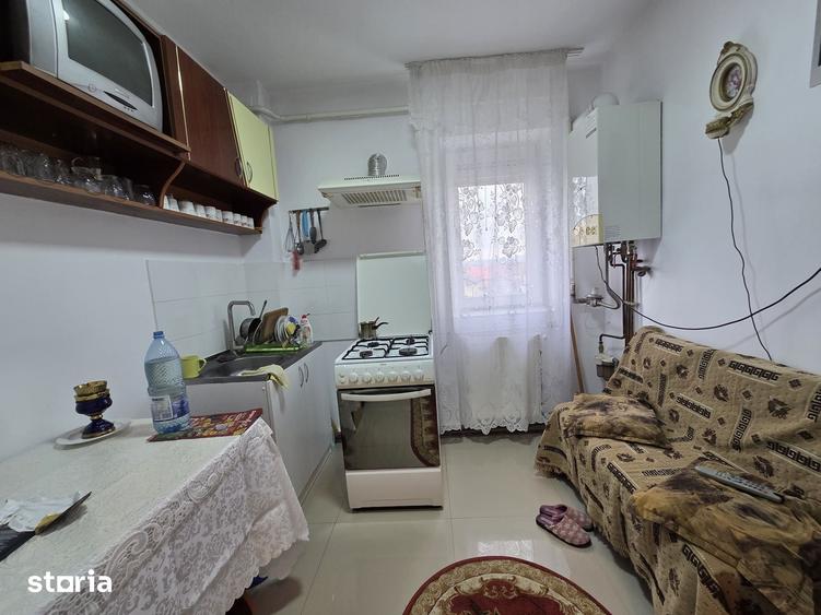 Apartament cu 2 camere semidecomandat în Central