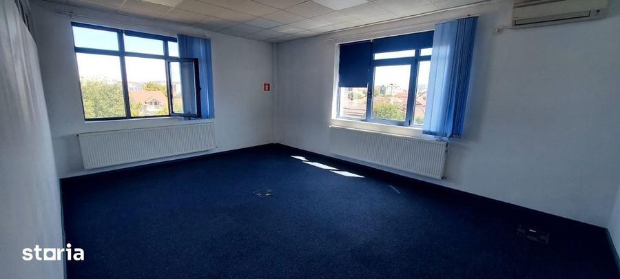Spațiu comercial, de 240 mp, în Calea Dumbrăvii