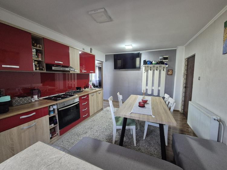Apartament cu 2 camere decomandat în Baciu