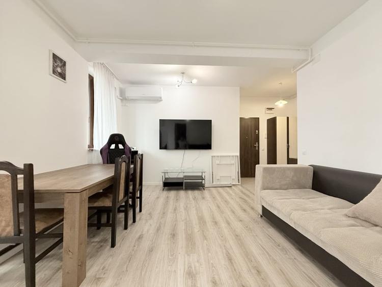 Apartament cu 2 camere nedecomandat, mobilat în Tomis Nord