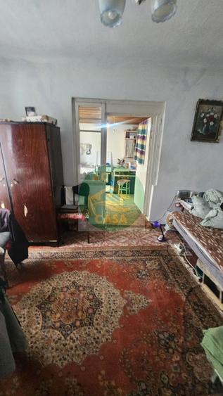 Casă cu 4 camere cu Teren 480 Mp în Est
