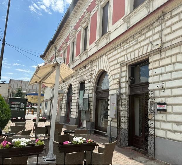 Spațiu comercial, de 100 mp, în Ultracentral