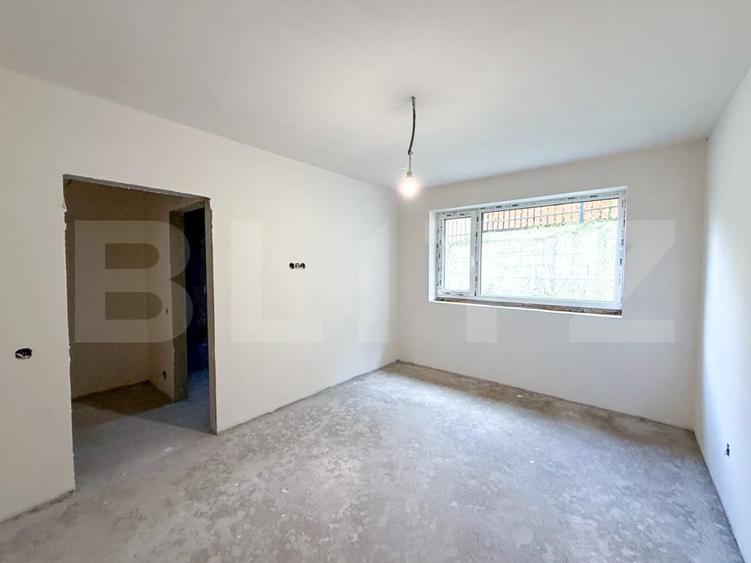 Duplex cu 5 camere cu Canalizare în Mănăștur