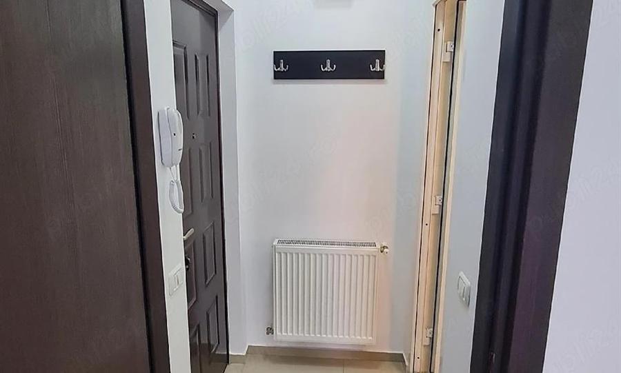 Garsonieră decomandată în Universitate