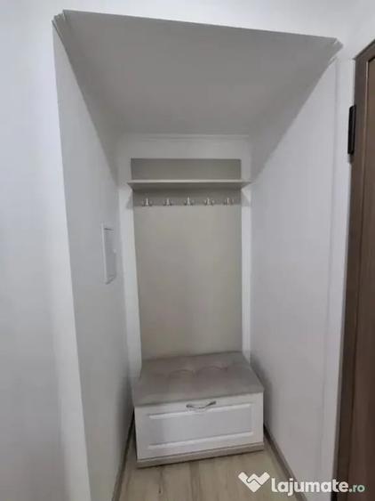 Apartament cu 2 camere semidecomandat în Ultracentral