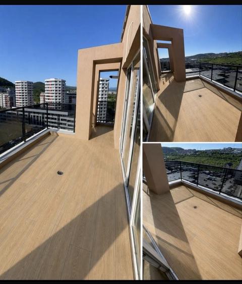 Apartament cu 3 camere semidecomandat în Sud