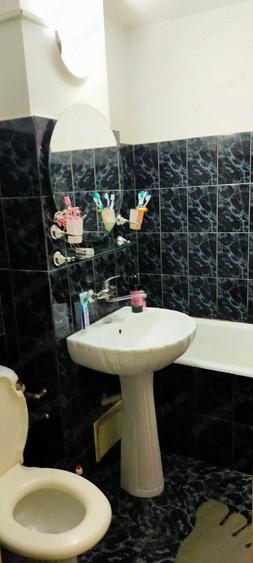 Apartament cu 2 camere decomandat în 9 Mai