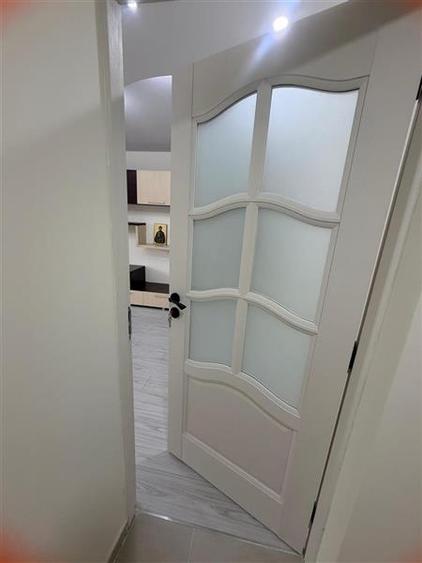 Apartament cu 2 camere decomandat, mobilat în Dacia