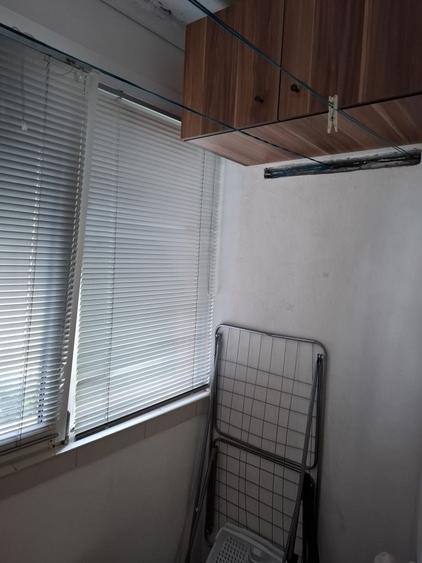 Apartament cu 3 camere semidecomandat în Dacia