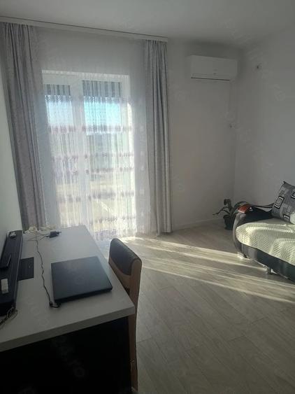 Apartament cu 2 camere decomandat, mobilat în Giroc