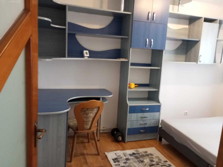 Apartament cu 2 camere decomandat în Sfântu Ilie
