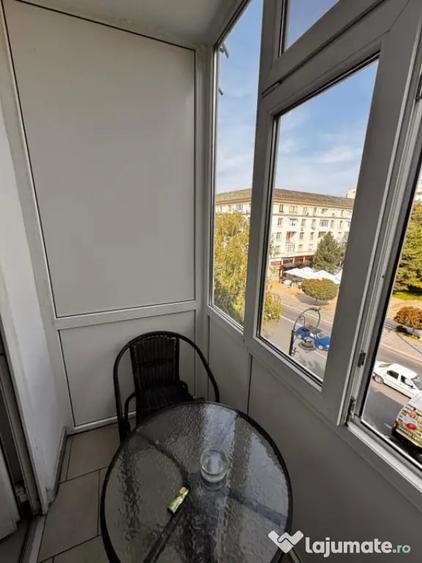 Apartament cu 2 camere decomandat, mobilat în George Enescu