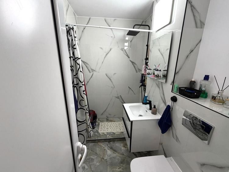 Apartament cu 2 camere în Cetate