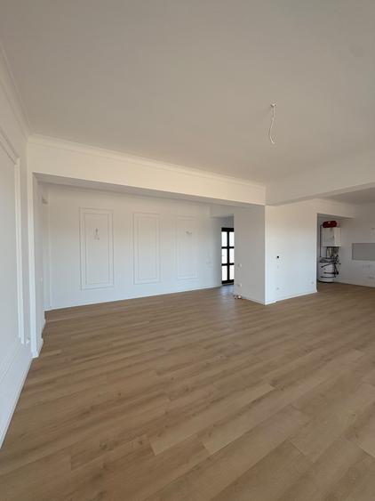 Casă individuală cu 3 camere cu Teren 1010 Mp în Balotești