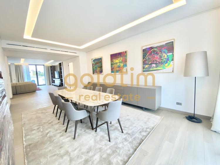 Apartament cu 5 camere decomandat, mobilat în Kiseleff