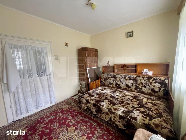 Casă cu 4 camere cu Teren 2350 Mp în Central