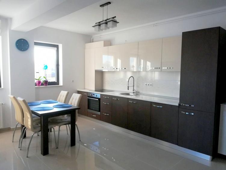 Apartament cu 2 camere decomandat în Mărăști