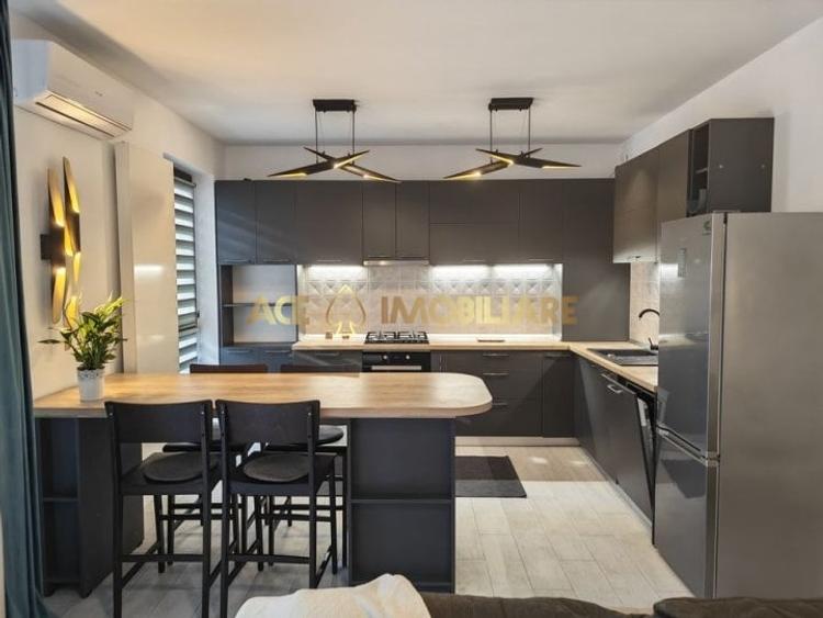 Apartament cu 3 camere semidecomandat, mobilat în Floreasca