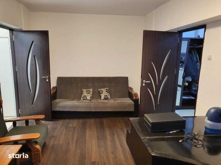 inchiriez 2 camere la 4 statii tramvai Piata Unirii - 4