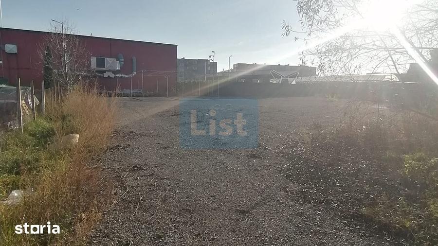 Teren de 1599 mp, în Central