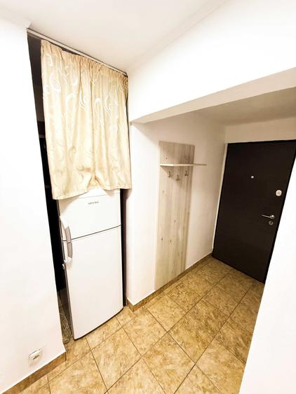 Apartament cu 2 camere de inchiriat - cartierul Militari, sector 6, intersectia Iuliu Maniu x Apusului - 2