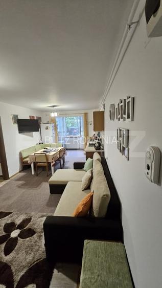 Apartament semidecomandat cu 3 camere, 67 mp, parcare inclusa, zona Florilor