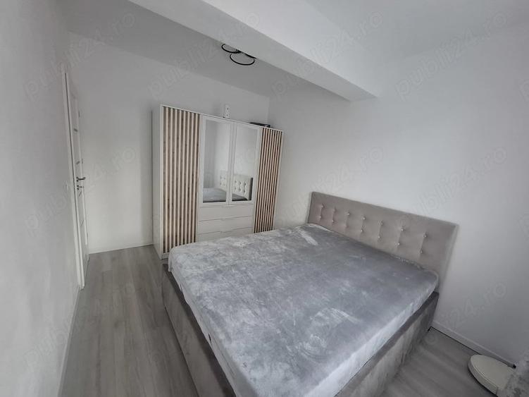 Apartament cu 3 camere decomandat în Vest