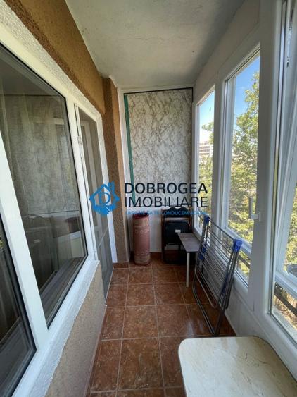 Apartament cu 2 camere decomandat, mobilat în Ultracentral