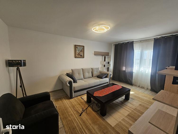 Apartament cu 2 camere decomandat în Gară