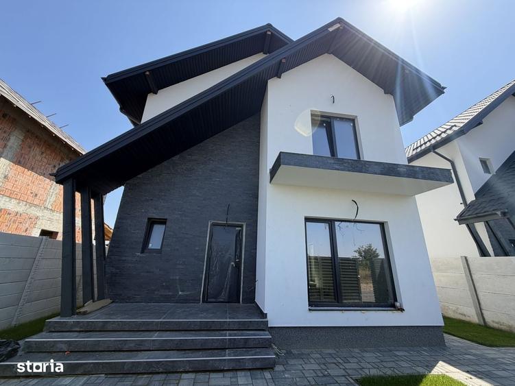 Casă cu 4 camere în Domnești