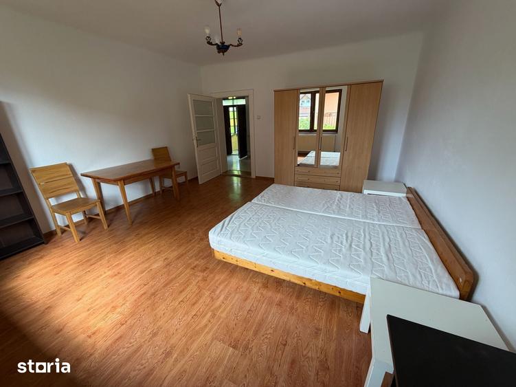 Apartament cu 3 camere în Țiglari