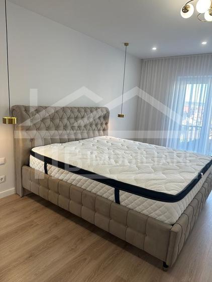 Apartament cu 3 camere decomandat în Unirii