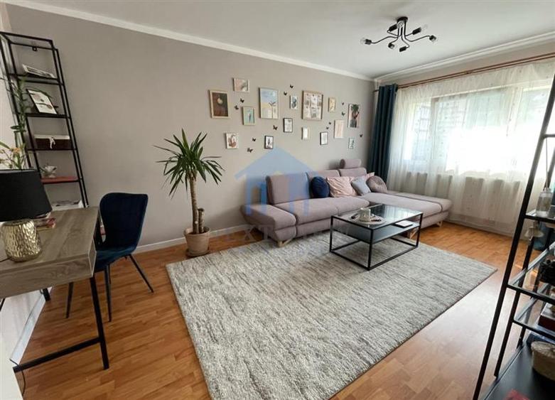 Apartament cu 2 camere decomandat în Grigorescu