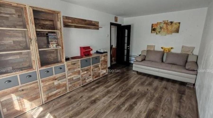 Apartament cu 2 camere decomandat, mobilat în Km 5