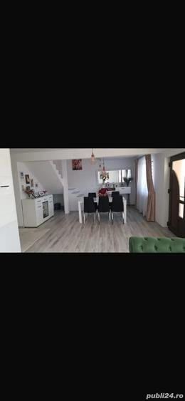 Casă cu 6 camere cu Teren 700 Mp în Miroslava