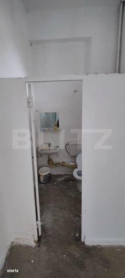 Spațiu comercial, de 70 mp, în Micro 3