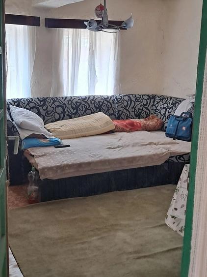Casă cu 2 camere cu Teren 900 Mp în Dudeștii Vechi