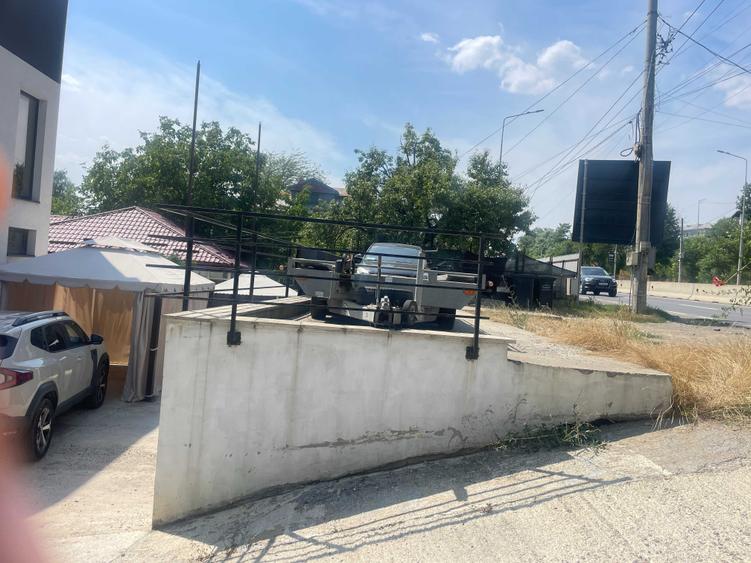 Casă cu 4 camere în Păcurari