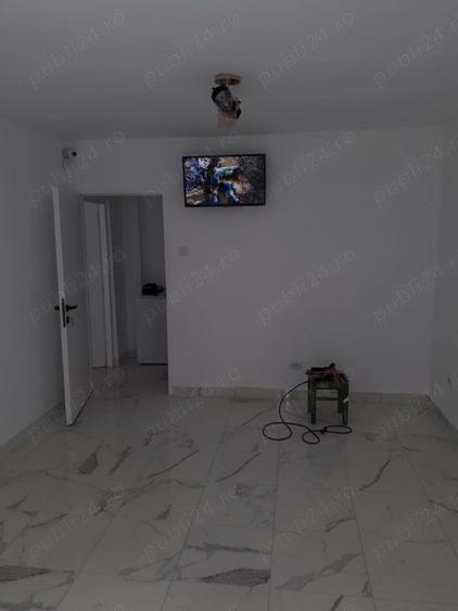Spațiu comercial, de 22 mp, în Central