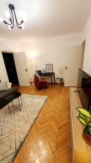 Apartament cu 2 camere semidecomandat în Romană