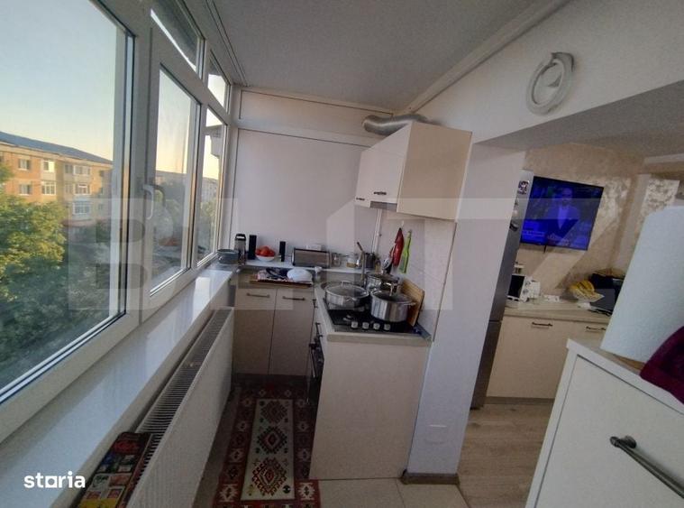 Apartament cu 3 camere decomandat în 1 Mai