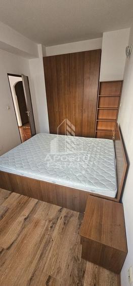 Apartament doua camere decomandat,zona ARED UTA - 4