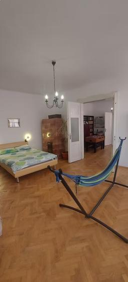 Apartament cu 2 camere nedecomandat în Central