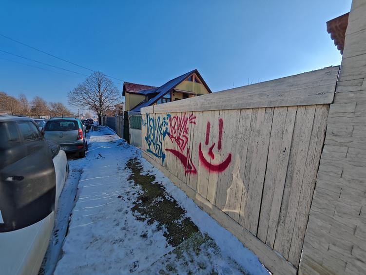 Teren Construcții intravilan de 296 mp, în Km 5