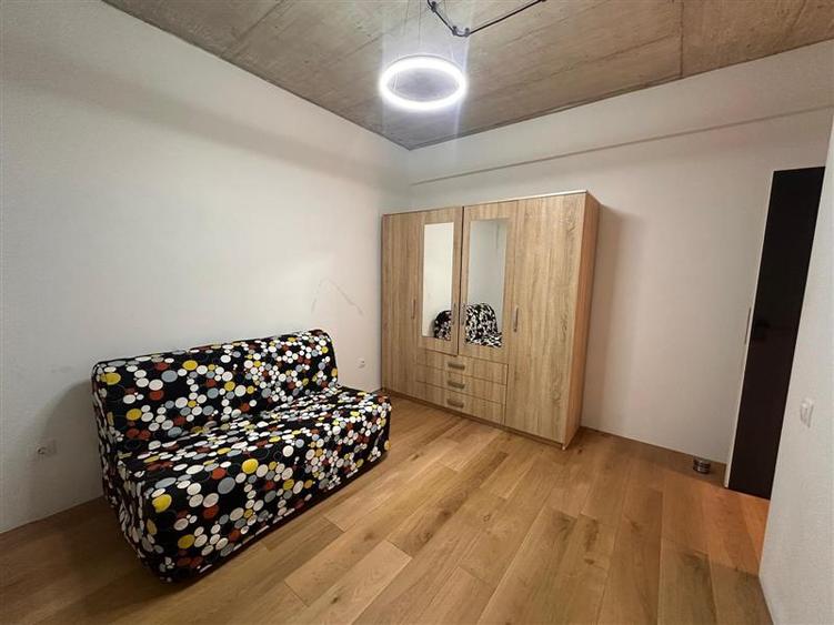 Apartament cu 3 camere decomandat, mobilat în Copou